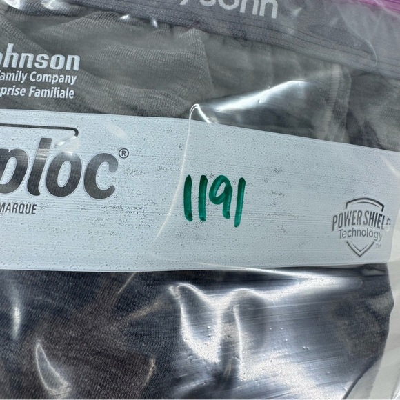 Tommy John Boxer Briefs - Navy and Gray- 2 pair - Picture 9 of 9